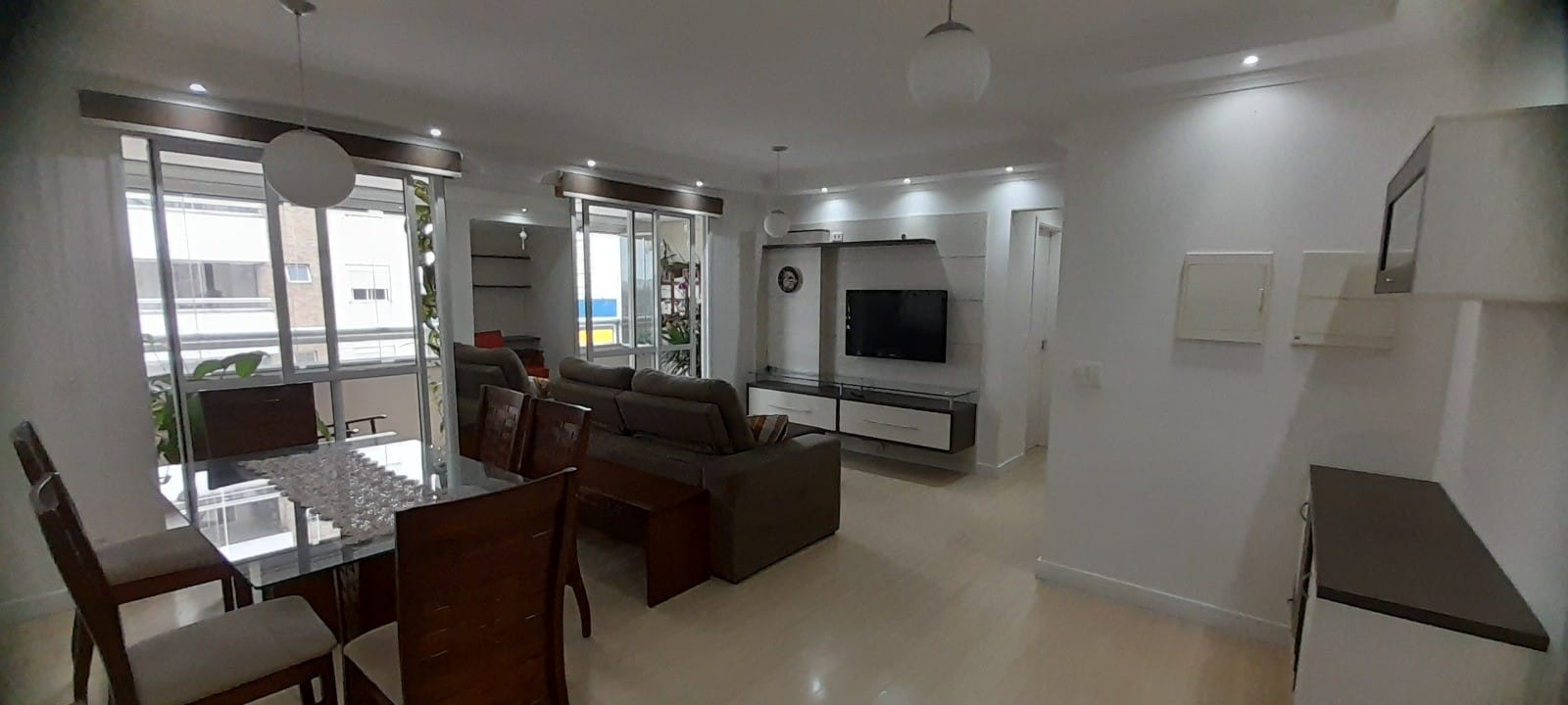 Apartamento à venda com 2 quartos, 82m² - Foto 1