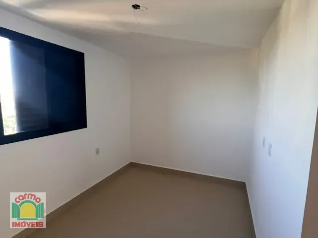 Apartamento com 58m² 2 quartos e 2 banheiros, à venda, no bairro Chácaras Americanas em Anápolis