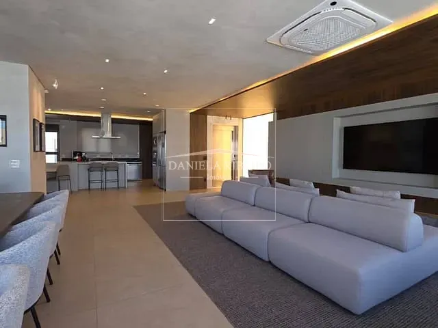 Apartamento 3 quartos e 5 banheiros, à venda, no bairro Santa Rosa em Londrina
