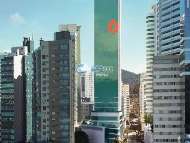 Apartamento 4 quartos e 1 banheiro, à venda, no bairro Pioneiros em Balneário Camboriú