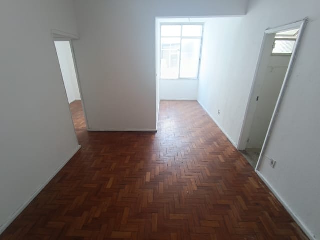 Apartamento 1 quarto e 1 banheiro, à venda, no bairro Flamengo em Rio de Janeiro