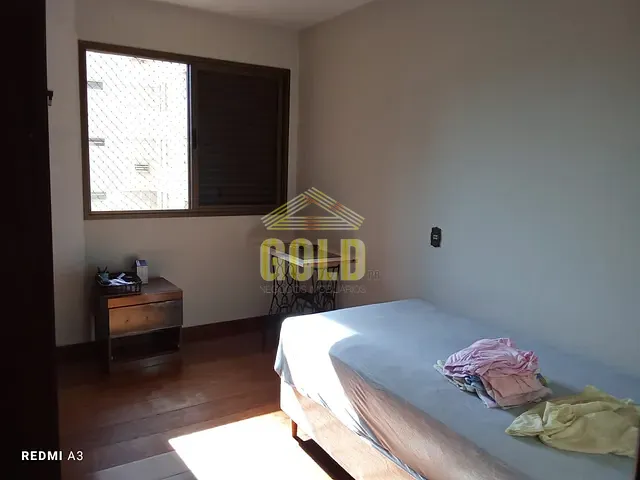 Apartamento com 220m² 3 quartos e 2 banheiros, à venda, no bairro Centro em Londrina