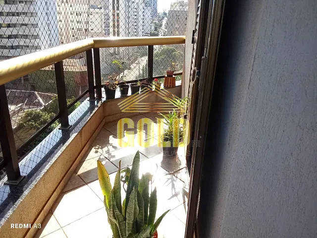 Apartamento com 220m² 3 quartos e 2 banheiros, à venda, no bairro Centro em Londrina