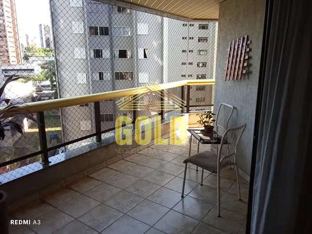 Apartamento com 220m² 3 quartos e 2 banheiros, à venda, no bairro Centro em Londrina