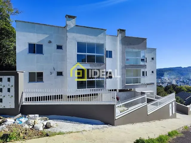 Apartamento 2 quartos e 2 banheiros, à venda, no bairro Centro em Concórdia