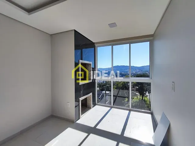Apartamento 2 quartos e 2 banheiros, à venda, no bairro Centro em Concórdia