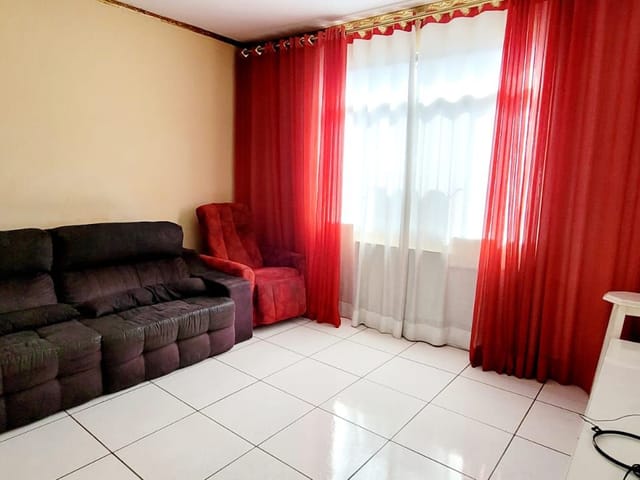 Apartamento com 95m² 3 quartos e 2 banheiros, para alugar, no bairro Vila Valqueire em Rio de Janeiro