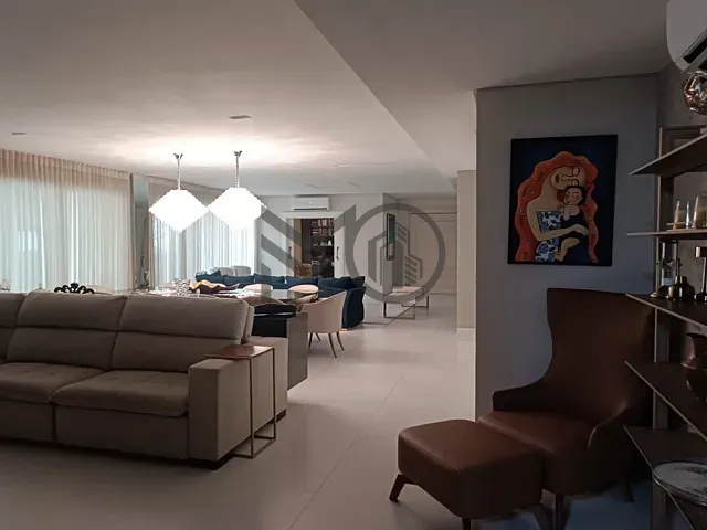 Apartamento com 441m² 5 quartos e 6 banheiros, à venda, no bairro Jardim Florianopolis em Cuiabá