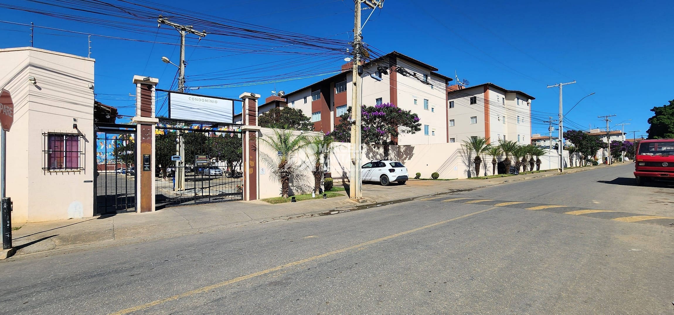 Apartamento à venda com 2 quartos, 56m² - Foto 2