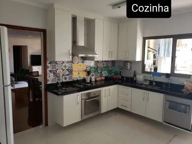 Apartamento com 183m² 4 quartos e 4 banheiros, à venda, no bairro Centro em São José dos Campos