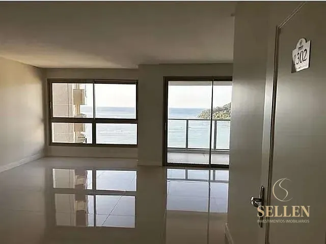 Apartamento com 223m² 4 quartos e 4 banheiros, à venda, no bairro Centro em Balneário Camboriú