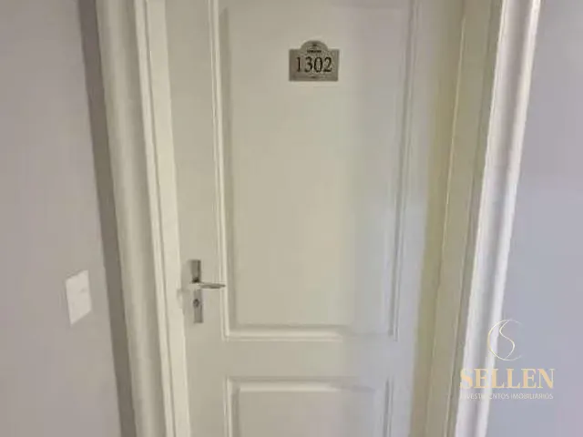 Apartamento com 223m² 4 quartos e 4 banheiros, à venda, no bairro Centro em Balneário Camboriú