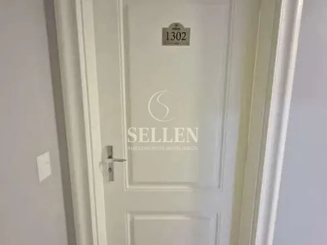Apartamento com 223m² 4 quartos e 4 banheiros, à venda, no bairro Centro em Balneário Camboriú