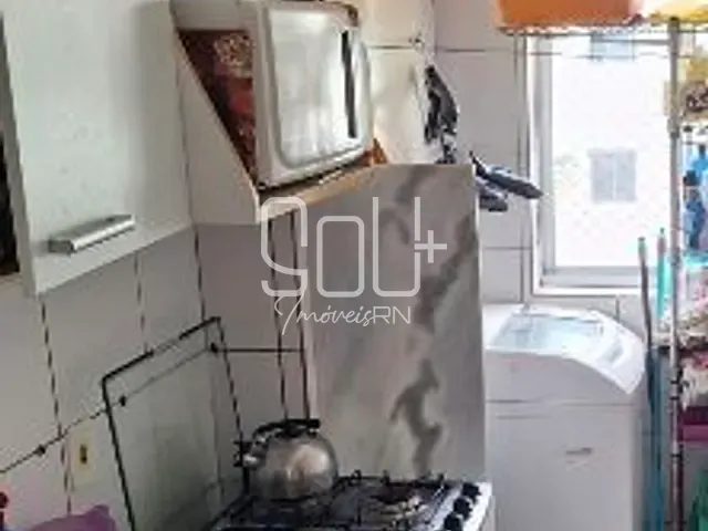 Apartamento 2 quartos e 2 banheiros, à venda, no bairro Nova Parnamirim em Parnamirim