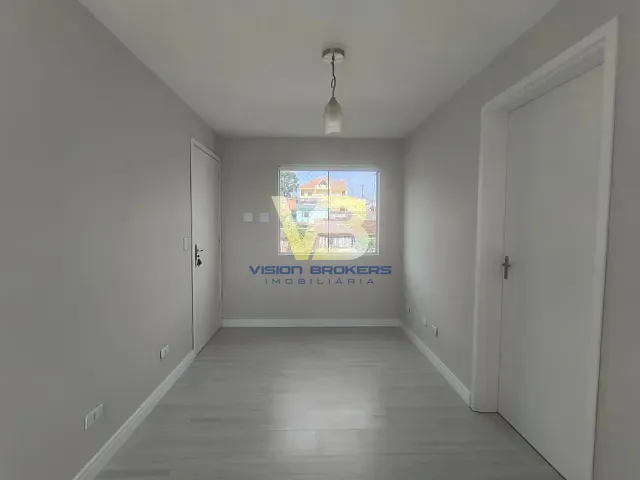 Apartamento 2 quartos e 1 banheiro, para alugar, no bairro Colônia São Venâncio em Almirante Tamandaré