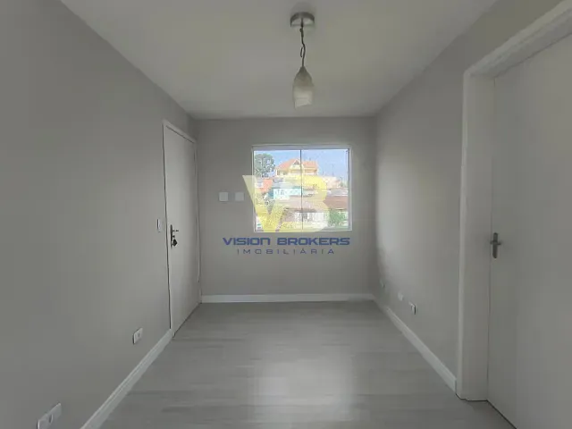 Apartamento 2 quartos e 1 banheiro, para alugar, no bairro Colônia São Venâncio em Almirante Tamandaré