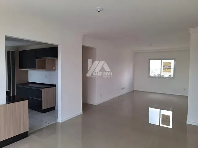 Apartamento com 117m² 3 quartos e 2 banheiros, à venda, no bairro Orfãs em Ponta Grossa