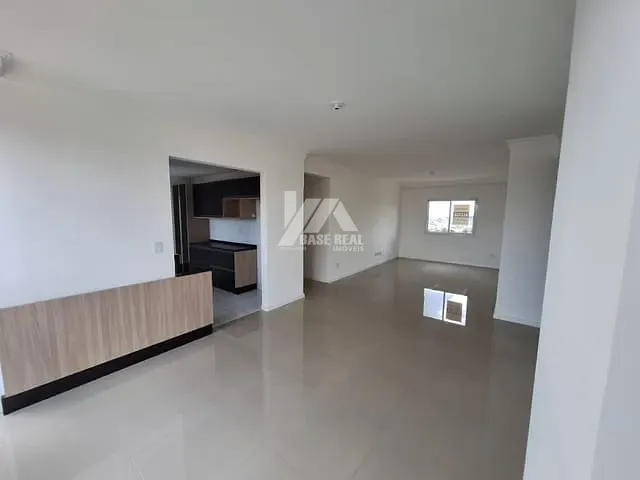 Apartamento com 117m² 3 quartos e 2 banheiros, à venda, no bairro Orfãs em Ponta Grossa