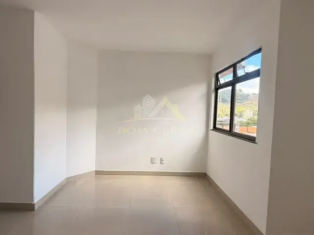 Apartamento 2 quartos e 1 banheiro, à venda, no bairro Bandeirantes em Juiz de Fora