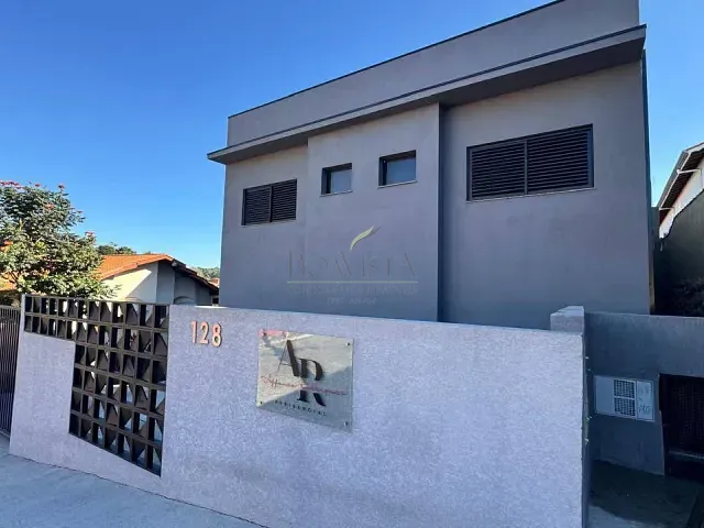 Apartamento 1 quarto e 1 banheiro, para alugar, no bairro Centro em Piracaia