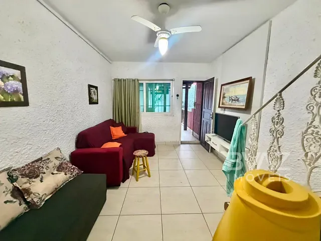 Apartamento 1 quarto e 1 banheiro, à venda, no bairro Ville Blanche em Cabo Frio