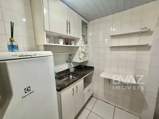 Apartamento 1 quarto e 1 banheiro, à venda, no bairro Ville Blanche em Cabo Frio