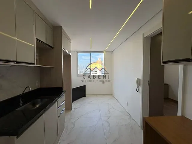Apartamento 1 quarto e 1 banheiro, para alugar, no bairro Lapa em São Paulo