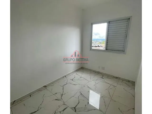 Apartamento com 68m² 3 quartos e 1 banheiro, para alugar, no bairro Chácaras Maria Inês em Santana de Parnaíba