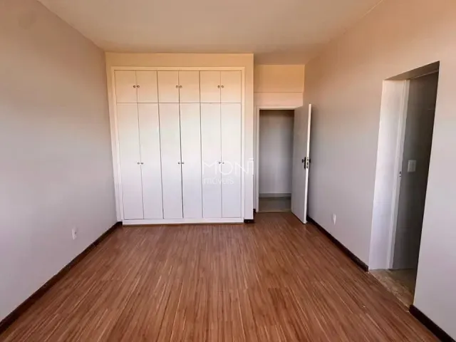 Apartamento 4 quartos e 5 banheiros, para alugar, no bairro Asa Sul em Brasília