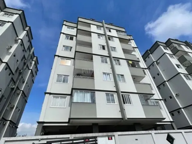 Apartamento 2 quartos e 1 banheiro, à venda, no bairro Centro em Camboriú