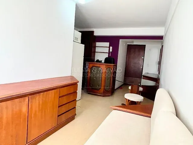 Apartamento com 38m² 1 quarto e 1 banheiro, para alugar, no bairro Centro em Curitiba