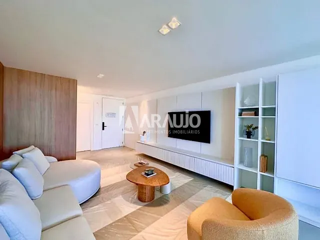 Apartamento 4 quartos e 1 banheiro, à venda, no bairro Praia Brava em Itajaí