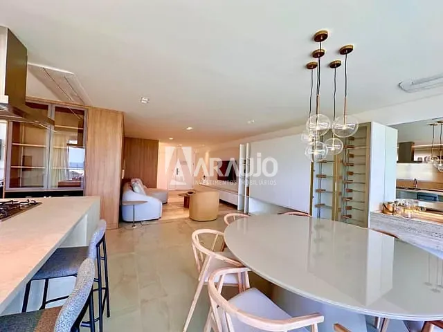 Apartamento 4 quartos e 1 banheiro, à venda, no bairro Praia Brava em Itajaí
