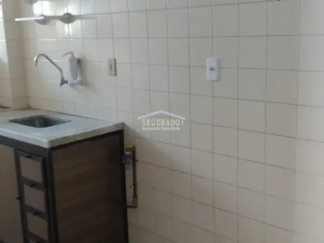 Apartamento 1 quarto e 1 banheiro, para alugar, no bairro Cambuí em Campinas