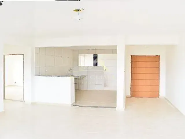 Apartamento 2 quartos e 1 banheiro, à venda, no bairro Parque Independência em Juiz de Fora