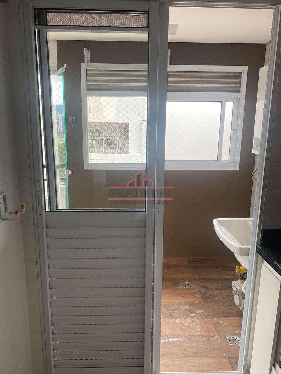 Apartamento para alugar com 2 quartos, 80m² - Foto 3