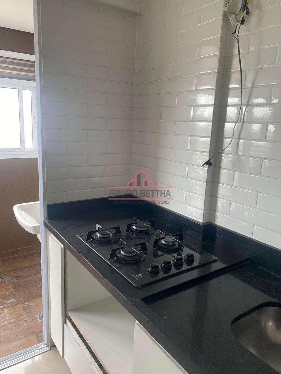 Apartamento para alugar com 2 quartos, 80m² - Foto 2