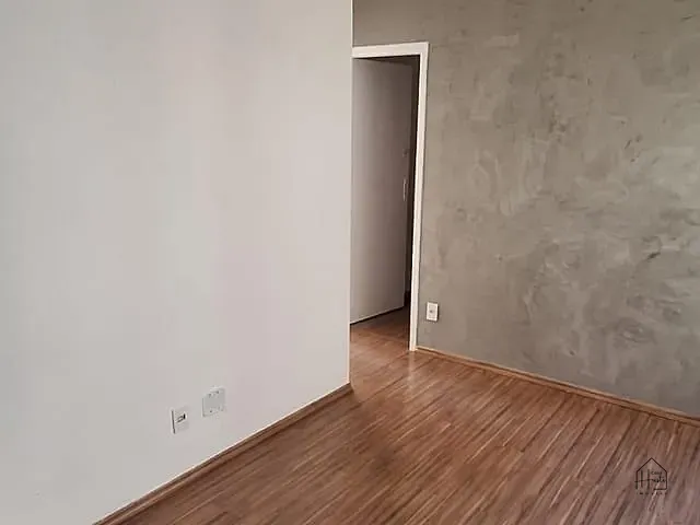 Apartamento 2 quartos e 1 banheiro, à venda ou para alugar, no bairro Jardim da Glória em Cotia