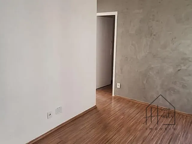 Apartamento 2 quartos e 1 banheiro, à venda ou para alugar, no bairro Jardim da Glória em Cotia