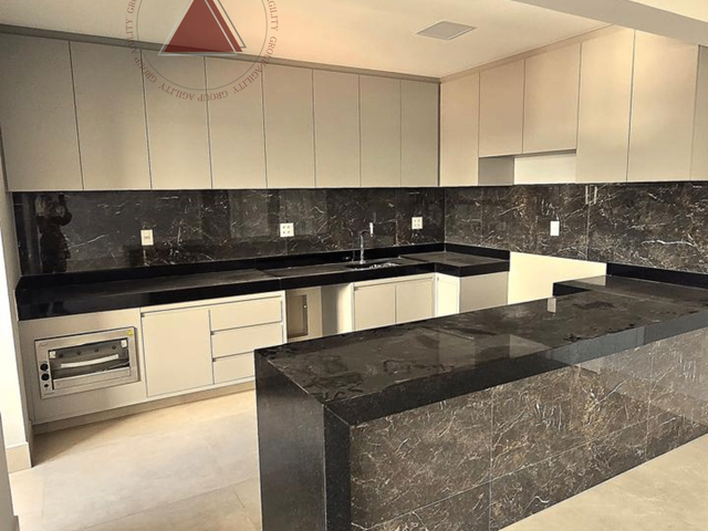 Apartamento com 127m² 3 quartos e 3 banheiros, à venda, no bairro Centro em Franca