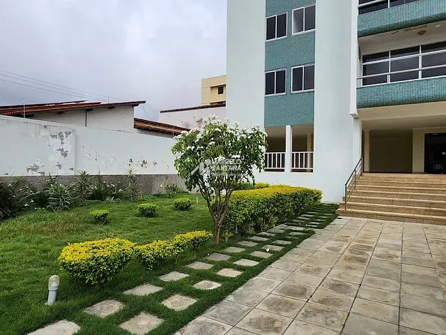 Apartamento 3 quartos e 2 banheiros, à venda, no bairro Candeias em Vitória da Conquista