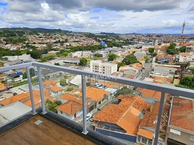 Apartamento 3 quartos e 2 banheiros, para alugar, no bairro Centro em Bragança Paulista