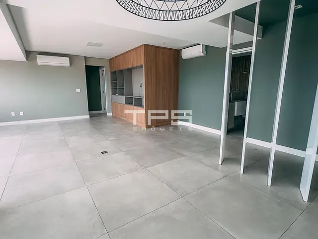 Apartamento com 204m² 4 quartos e 6 banheiros, à venda, no bairro Cruz em Lorena