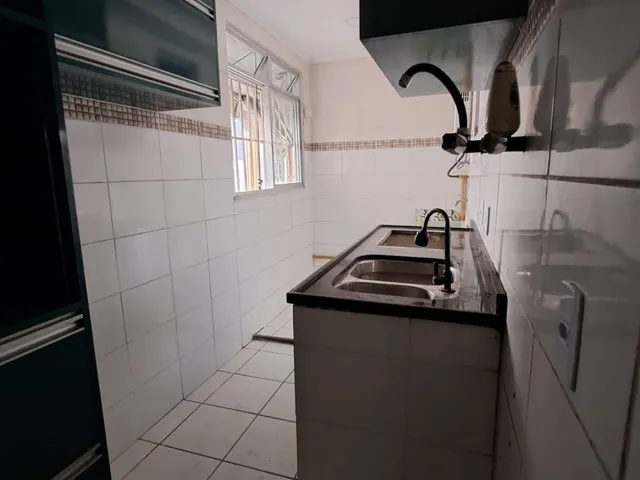 Apartamento 2 quartos e 1 banheiro, para alugar, no bairro Tomás Coelho em Rio de Janeiro