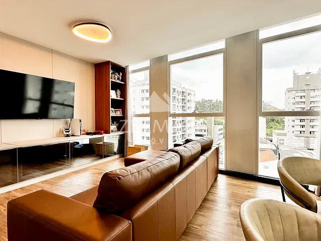 Apartamento com 175m² 3 quartos e 4 banheiros, à venda, no bairro Vila Nova em Blumenau