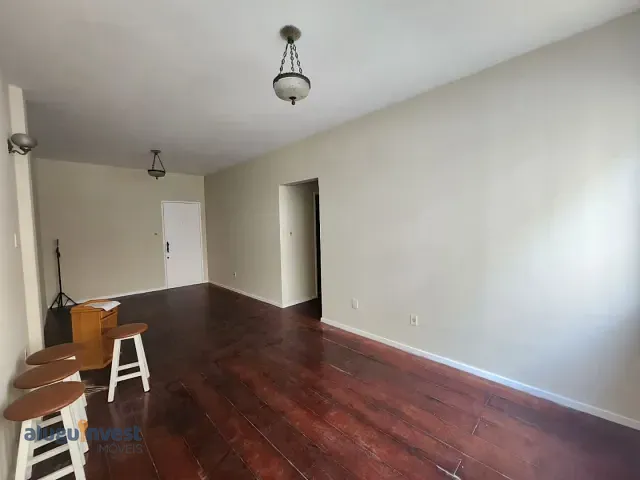 Apartamento 2 quartos e 2 banheiros, à venda, no bairro Centro em Florianópolis