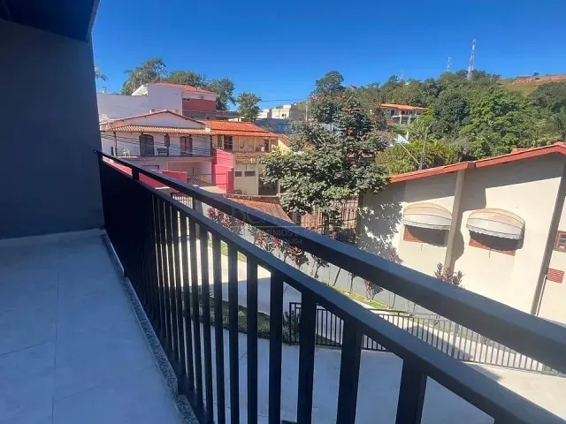 Apartamento 2 quartos e 1 banheiro, para alugar, no bairro Centro em Piracaia
