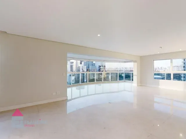 Apartamento com 572m² 2 quartos e 4 banheiros, à venda, no bairro Moema em São Paulo
