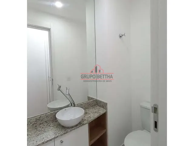 Apartamento com 97m² 3 quartos e 3 banheiros, para alugar, no bairro Dezoito do Forte Empresarial/Alphaville. em Barueri