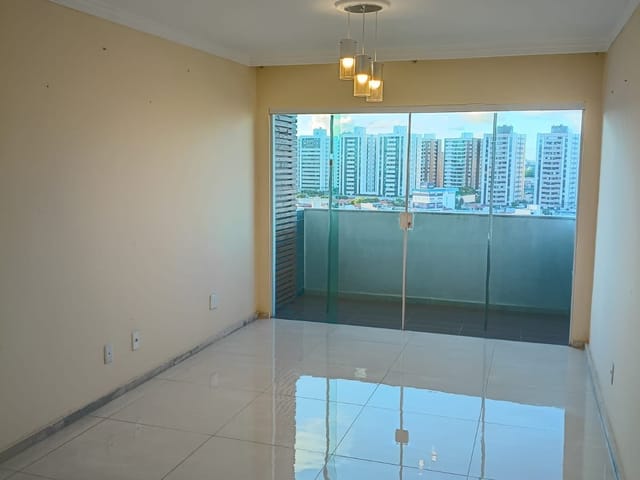 Apartamento 2 quartos e 1 banheiro, à venda, no bairro Luzia em Aracaju